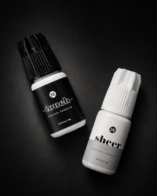 Clear Lash Glue vs Black Lash Glue: Which Is Better for Lash Artists?