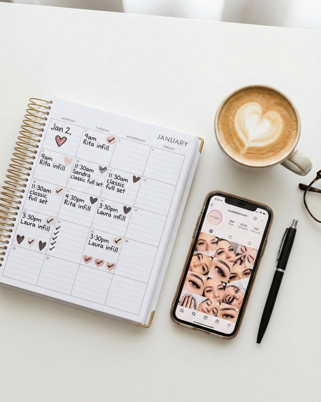 How to Prepare Your Lash Business for a Fully Booked January