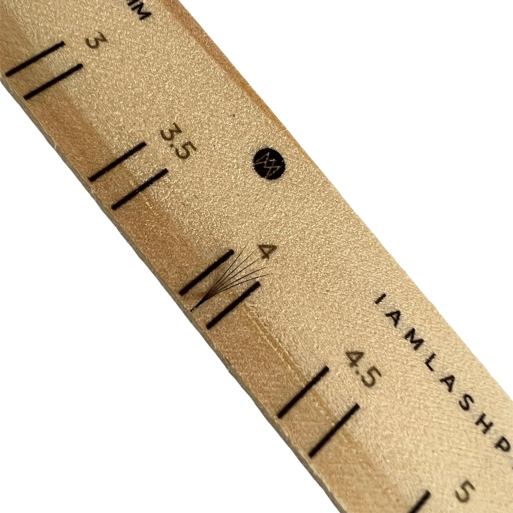 Volume fan ruler. How to make perfect lash fan.