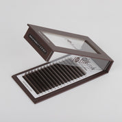 Brown 3DW pre-made eyelash extension fans from I AM Lash, showcasing natural, voluminous lash fans with precise curl and length.