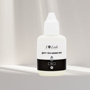 Lash pre-treatment for eyelash extensions
