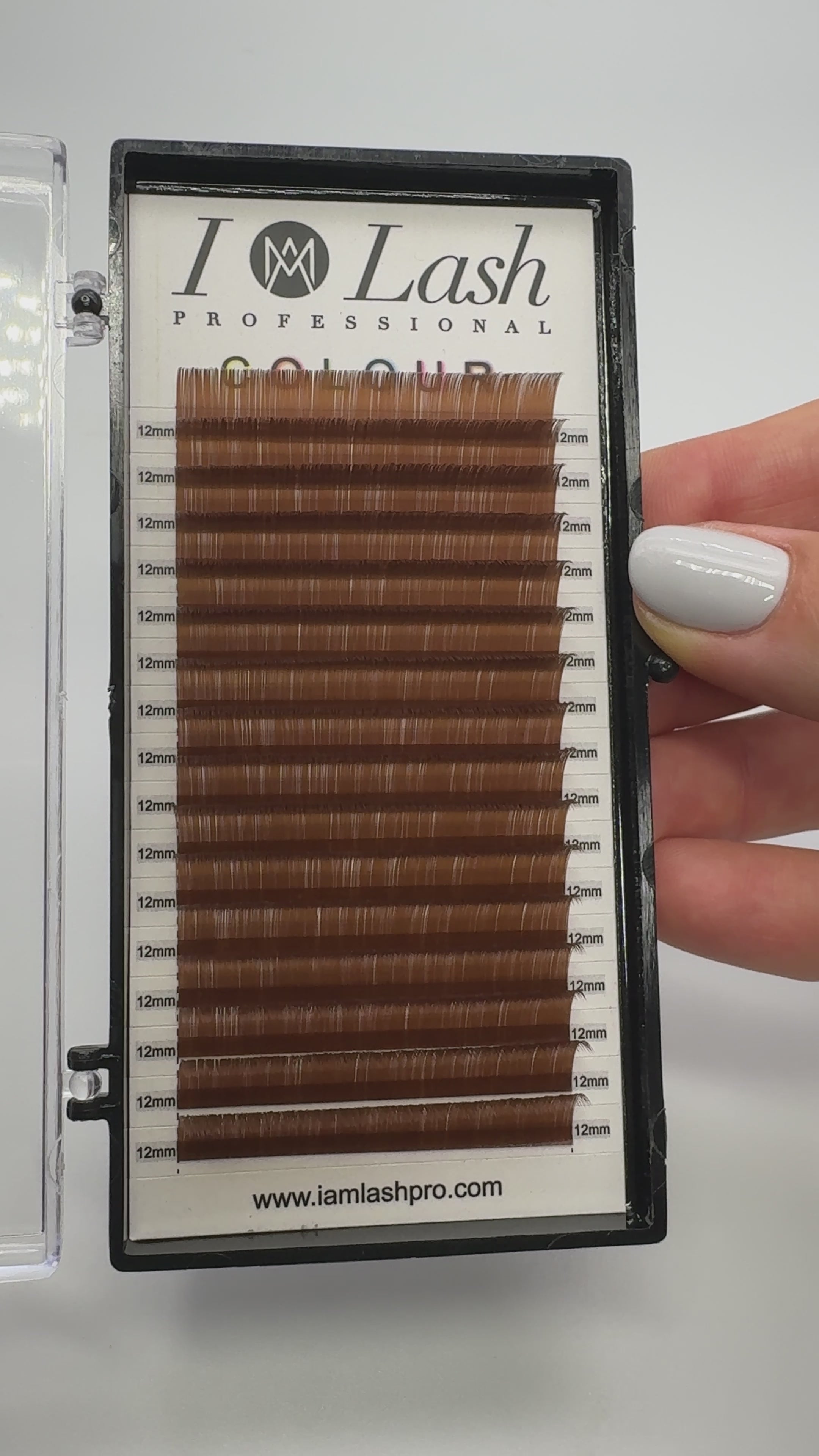 Brown Eyelash Extensions