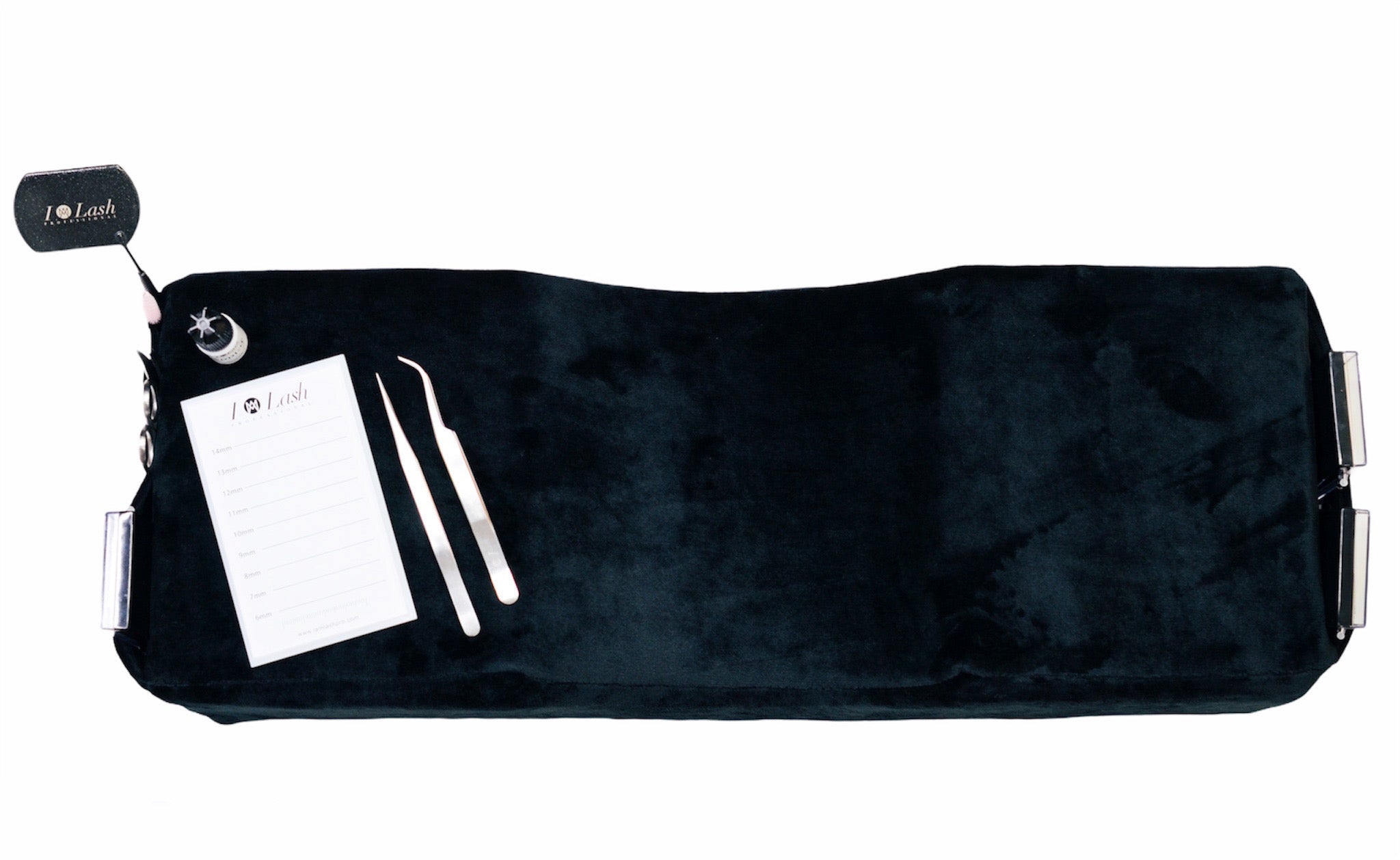 Lash pillow.