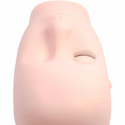 Mannequin head for lash practice